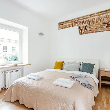 Saint John Two Bedroom By Reside Baltic Apartman